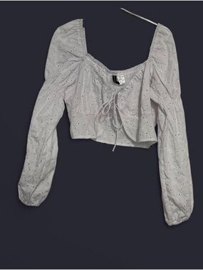 H&M White Eyelet Tie-Front Puff Sleeve Crop Top